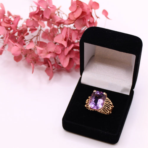 Bague Bague cocktail Améthyste rectangle sertie sur or jaune 58 Facettes