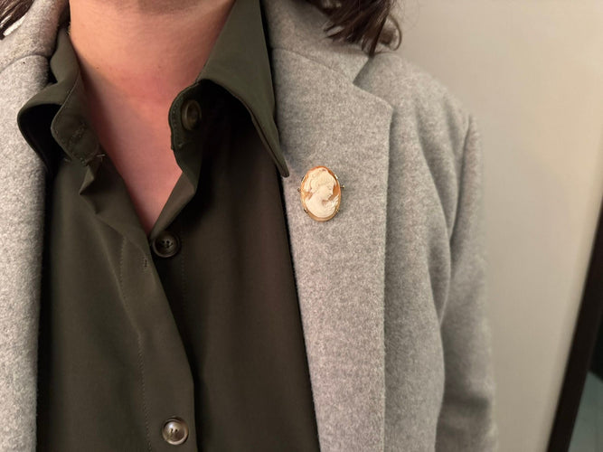 Broche Broche Camée Coquillage En Or 58 Facettes
