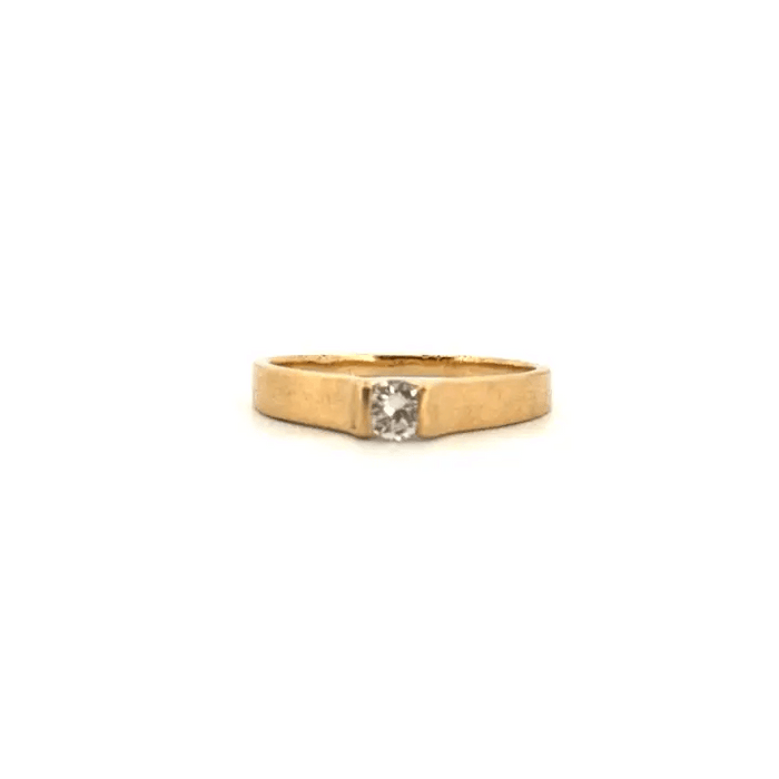 Yellow gold and diamond solitaire