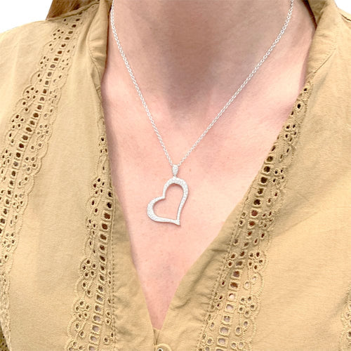 Collier Collier Piaget "Coeur" or blanc, diamants. 58 Facettes 34028