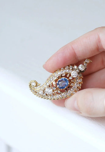 Broche Broche motif cachemire diamants et saphir 58 Facettes
