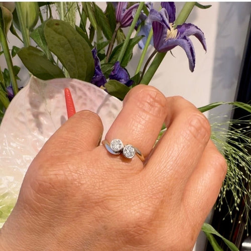 Bague 50.5 Bague Toi Et Moi en or jaune et platine, diamants 58 Facettes 5313ECE474A6486682BAC5A47E2D50B7