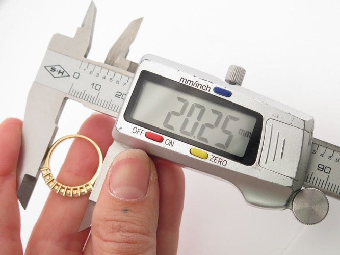 Bague 54 bague sertie de 9 diamants en or jaune 58 Facettes 260446