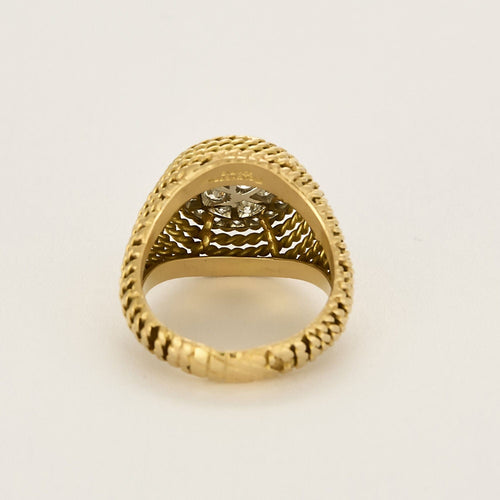 Boucheron - Bague en or jaune tressée sertie de diamants