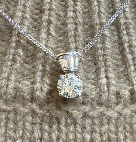 Collier Collier or blanc solitaire diamant 0,52 carat 58 Facettes