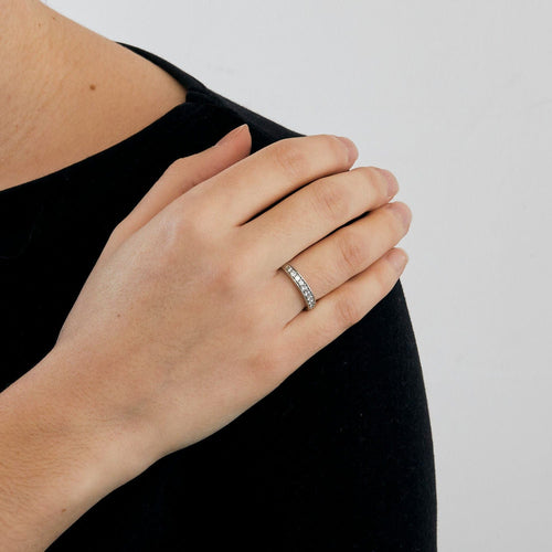 Bague 54 Bague or blanc sertie de diamants 58 Facettes AB24