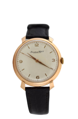 Montre Montre homme IWC Jumbo "Shark Fin", or rose 18 carats, calibre 89, vers 1959 58 Facettes IWC-300