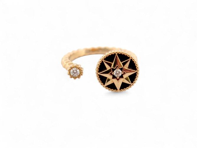 Bague 55 bague DIOR rose des vents t55 or jaune 18k diamants 0.10ct onyx 58 Facettes 271385