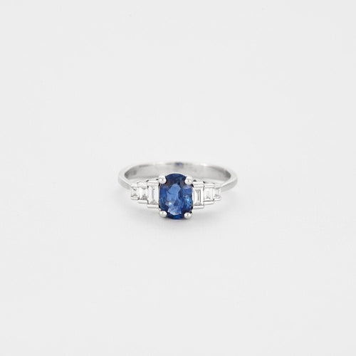 Bague 54 Bague  or blanc avec saphir bleu et diamants 58 Facettes
