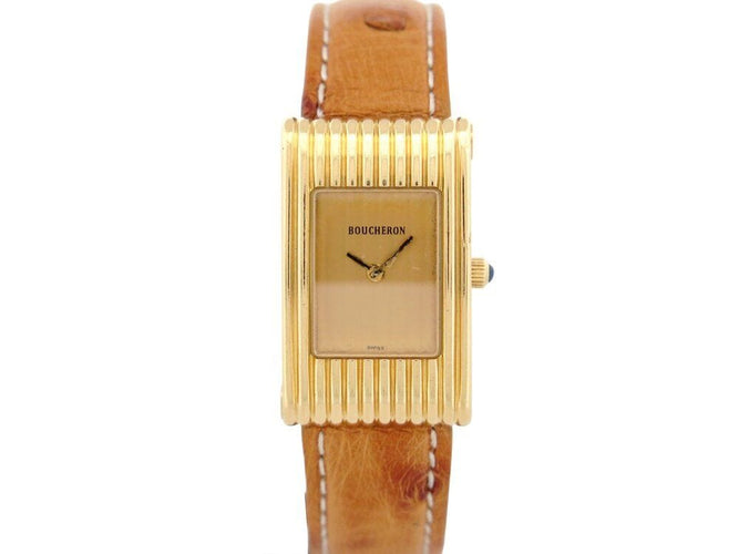 Montre vintage montre BOUCHERON reflet 30mm en or jaune 18k + cuir autruche 58 Facettes 267769