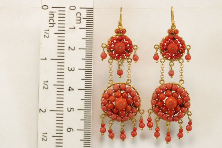 Boucles d'oreilles Boucles d'oreilles antiques en or corail 58 Facettes 7668