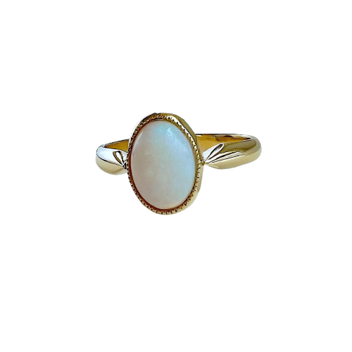 Bague 51 Bague ancienne or jaune et opale en cabochon 58 Facettes 1454