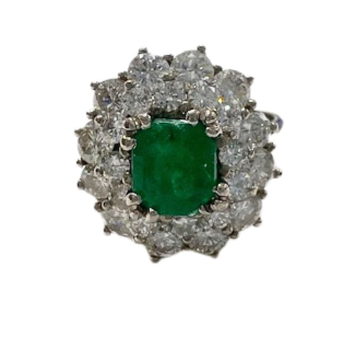 Bague 50 Bague design rétro en or blanc avec diamants et émeraudes 58 Facettes Q264B