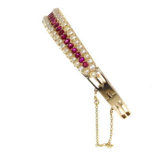 Bracelet La majesté des rubis victoriens : un bracelet antique 58 Facettes 21273-0596