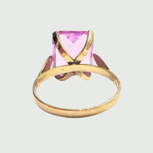 Bague BAGUE AU DESIGN RÉTRO DES ANNÉES 1940-45 EN OR 18 KT AVEC SPINELLE ROSE 58 Facettes Q996A