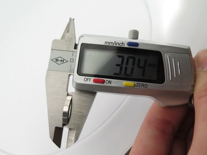 Bague 51 bague CARTIER lanieres b4058751 taille 51 or blanc 18k diamant 0.05ct 58 Facettes 249804