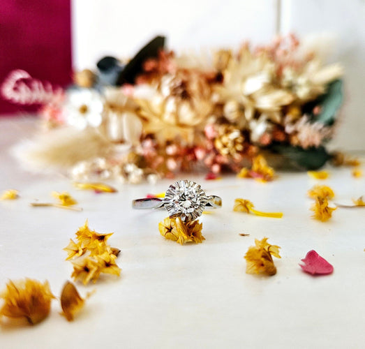 Bague 52 Solitaire Vintage Or gris Diamant 0.40 ct 58 Facettes 7040