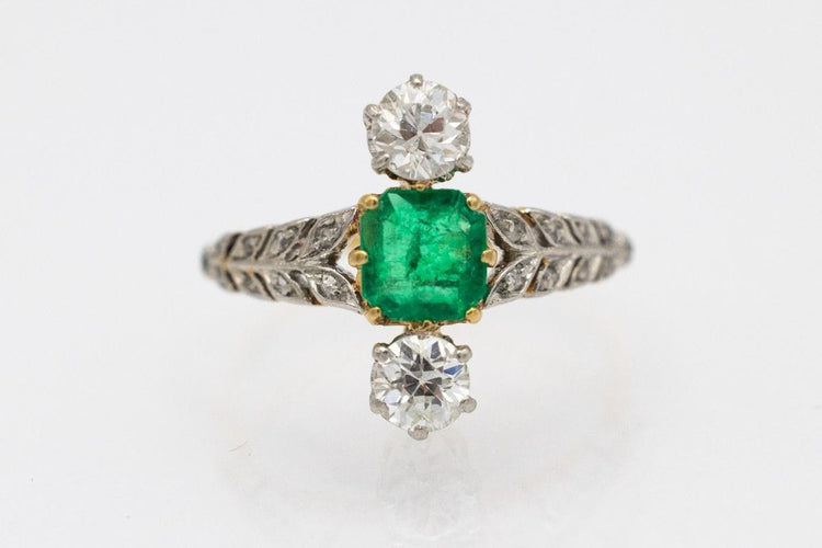 Bague 53 Bague ancienne en or et platine avec émeraude et diamants, début du XXe siècle. 58 Facettes 10313