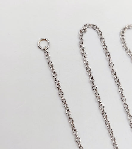 Collier Chaine vintage or blanc 18k mailles forçat 42,5 cm 2,49 gr 58 Facettes A06121