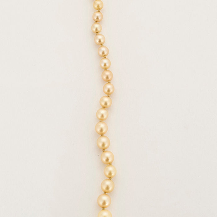 White gold cultured pearl necklace