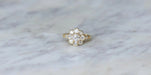 Bague 53 Bague Marguerite diamants 1.80 Cts or jaune 58 Facettes