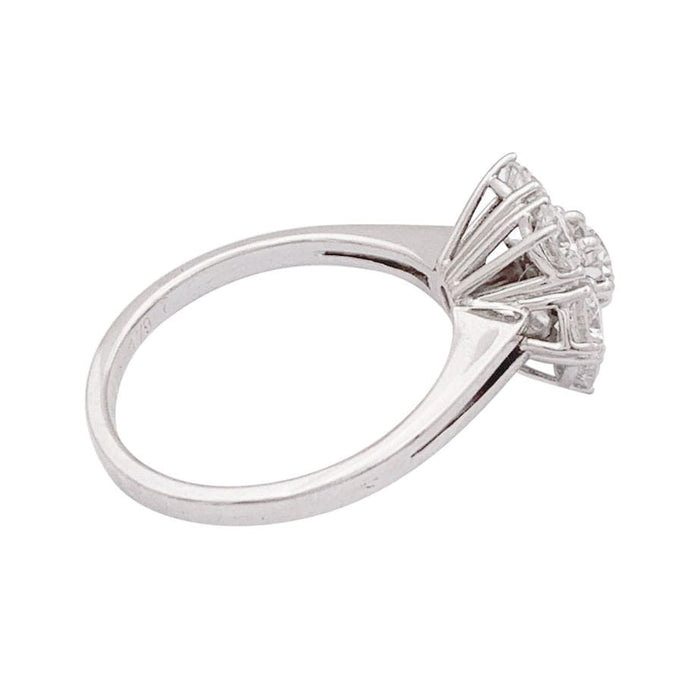 Bague 57 Bague marguerite or blanc, diamants. 58 Facettes 33973