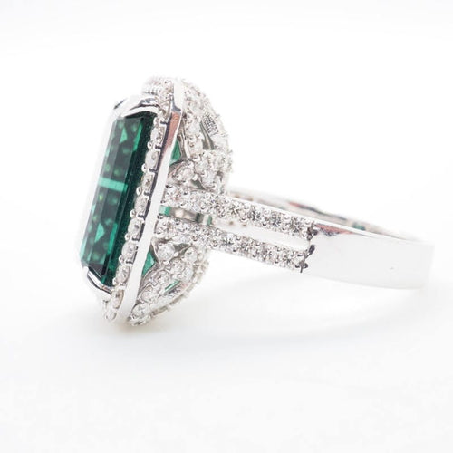 Bague 54 Bague tourmaline verte et diamants en or blanc 58 Facettes 4415