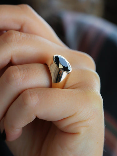 Bague 59.5 Bague cocktail or jaune saphir ovale 58 Facettes 1087.14