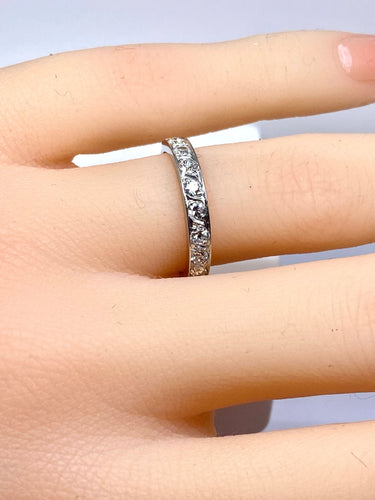 Bague 50 Demie alliance en platine et diamants 58 Facettes AB615