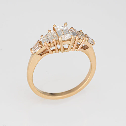 Bague 54 Bague d'anniversaire vintage en or jaune 14 carats, taille 7, sertie de 5 diamants (1,40 ct au total). 58 Facettes G14065