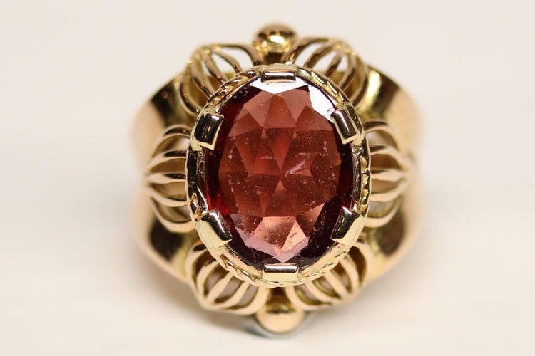 Bague 50 Bague Dôme Fleur Or Jaune et Grenat 58 Facettes A11212