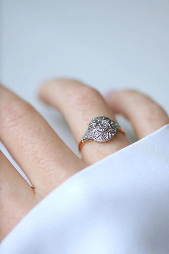 Bague Bague Art Déco Dôme Diamants Deux Ors 58 Facettes
