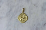 Pendentif AUGIS - Médaille d'Amour Ange Or Jaune 58 Facettes