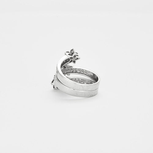 Bague 56 Bague trois joncs en or gris avec diamants 58 Facettes 240 198