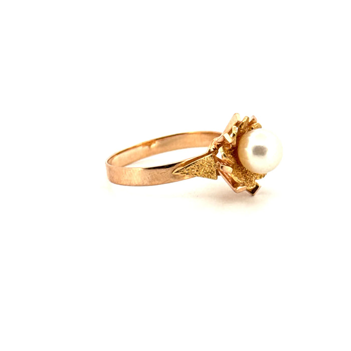 Solitaire yellow gold and pearl