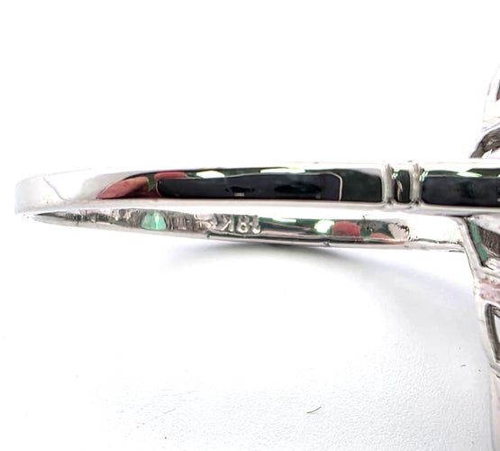 Ring aus 18kt Weißgold mit ovalem Smaragd 2,00ct und Diamanten 1,00ct 