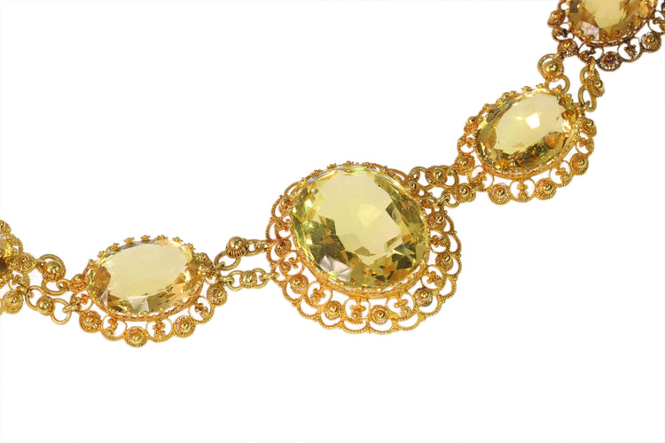 Collier Collier historique de 1820 en citrine et or, filigrane et granulation, très bel état 58 Facettes 25125-0132
