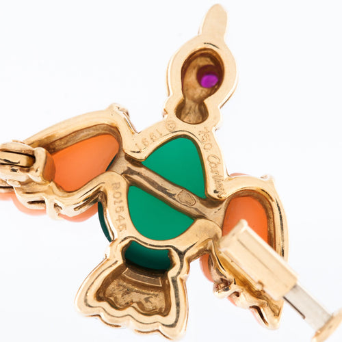 Broche CARTIER - Broche Oiseau, Or Jaune, Corail Rose, Chrysoprase, Rubis, Email Bleu 58 Facettes