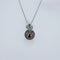 Pendentif Pendentif diamants en or blanc avec une perle Tahiti. 58 Facettes 001.41424