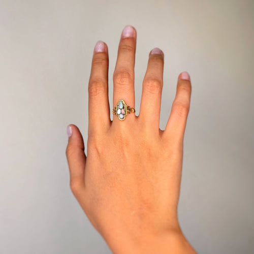 Bague 54 Bague Ancienne - Or jaune, Argent & Opales 58 Facettes 250245R