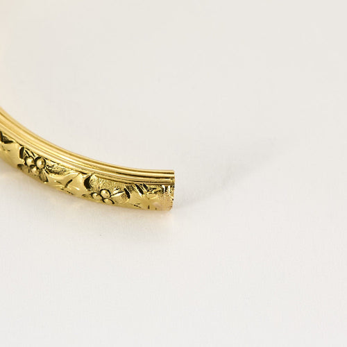 Bracelet Bracelet jonc en or jaune à motif végétal 58 Facettes SOR1095