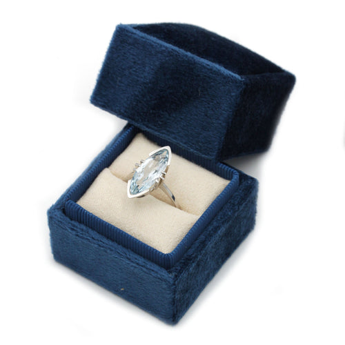 Bague 53 Bague - Or blanc et Aigue-Marine 58 Facettes 1030