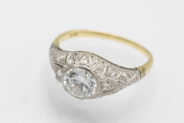 Bague 52 Bague Art Déco unique avec un diamant taille ancienne, environ 1,00 ct, Europe de l'Ouest, 1920/30. 58 Facettes 10968