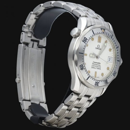 Montre Omega Montre Seamaster Diver 300M 58 Facettes MT40454