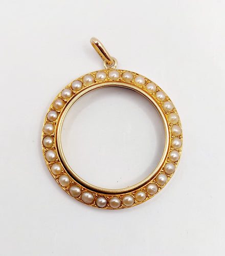 Pendentif Pendentif victorien or jaune orné de perles (circa 1890) 58 Facettes A05277