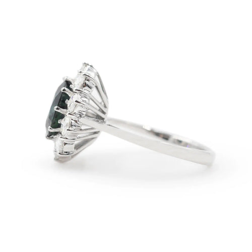 Bague Bague en or blanc ornée d'un saphir australien de 3 carats et de diamants 58 Facettes 18150