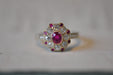 Bague 54 Bague or jaune rubis et diamants 58 Facettes