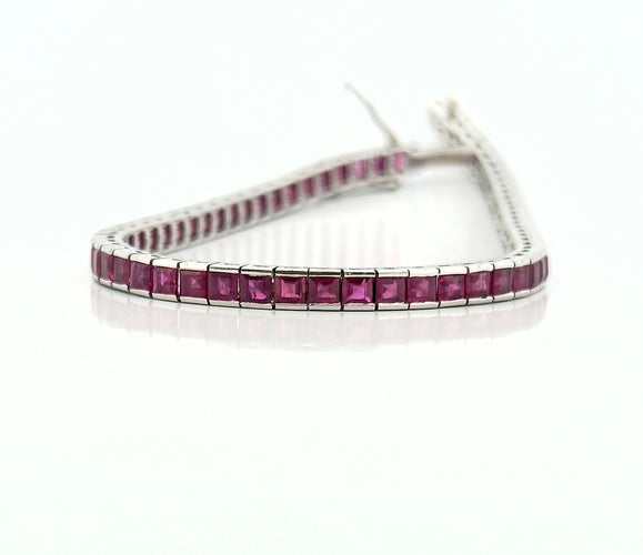 Bracelet Bracelet Tennis en or blanc 18 carats et rubis 58 Facettes