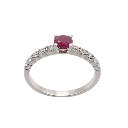 Bague 55 Bague en or blanc, rubis & diamants 58 Facettes