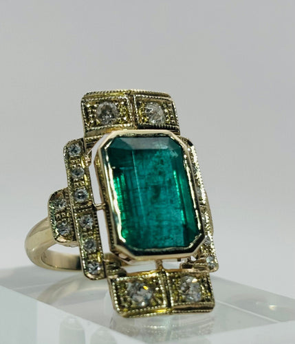 Bague 54 Bague vintage en or jaune avec émeraudes et diamants 58 Facettes 50252